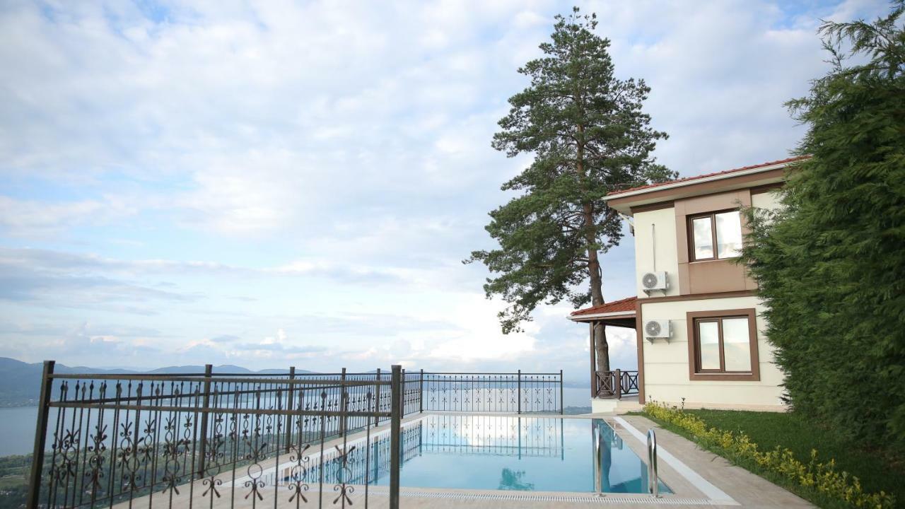 Villa Orchid Hills